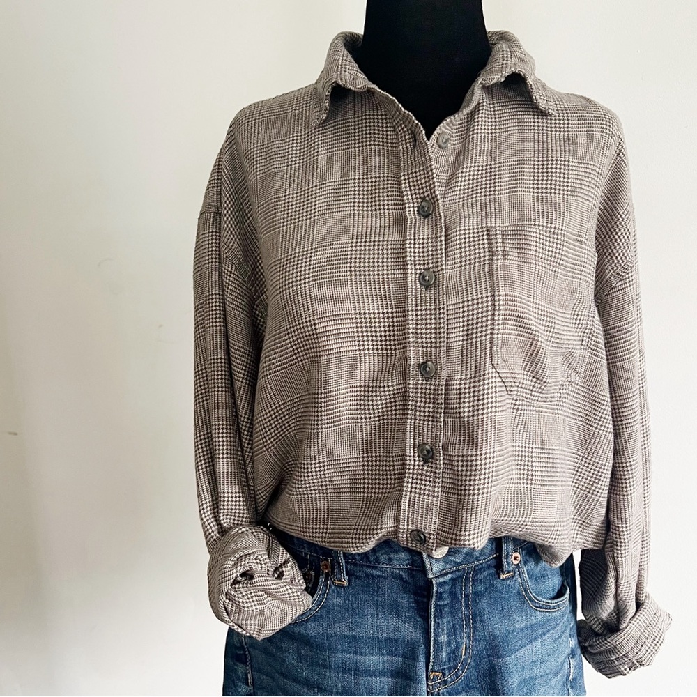 American Eagle Boxy Gingham Button Front Long Sle… - image 1